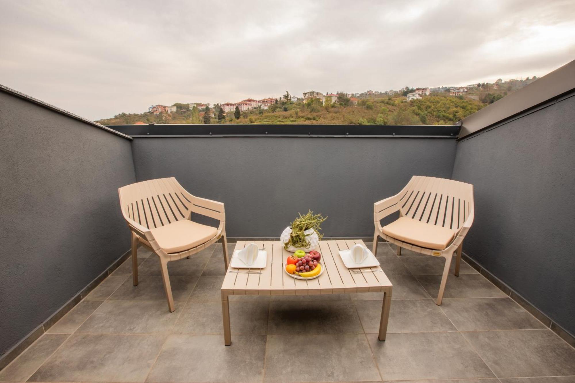 First Joy Hotel Trabzon Zewnętrze zdjęcie