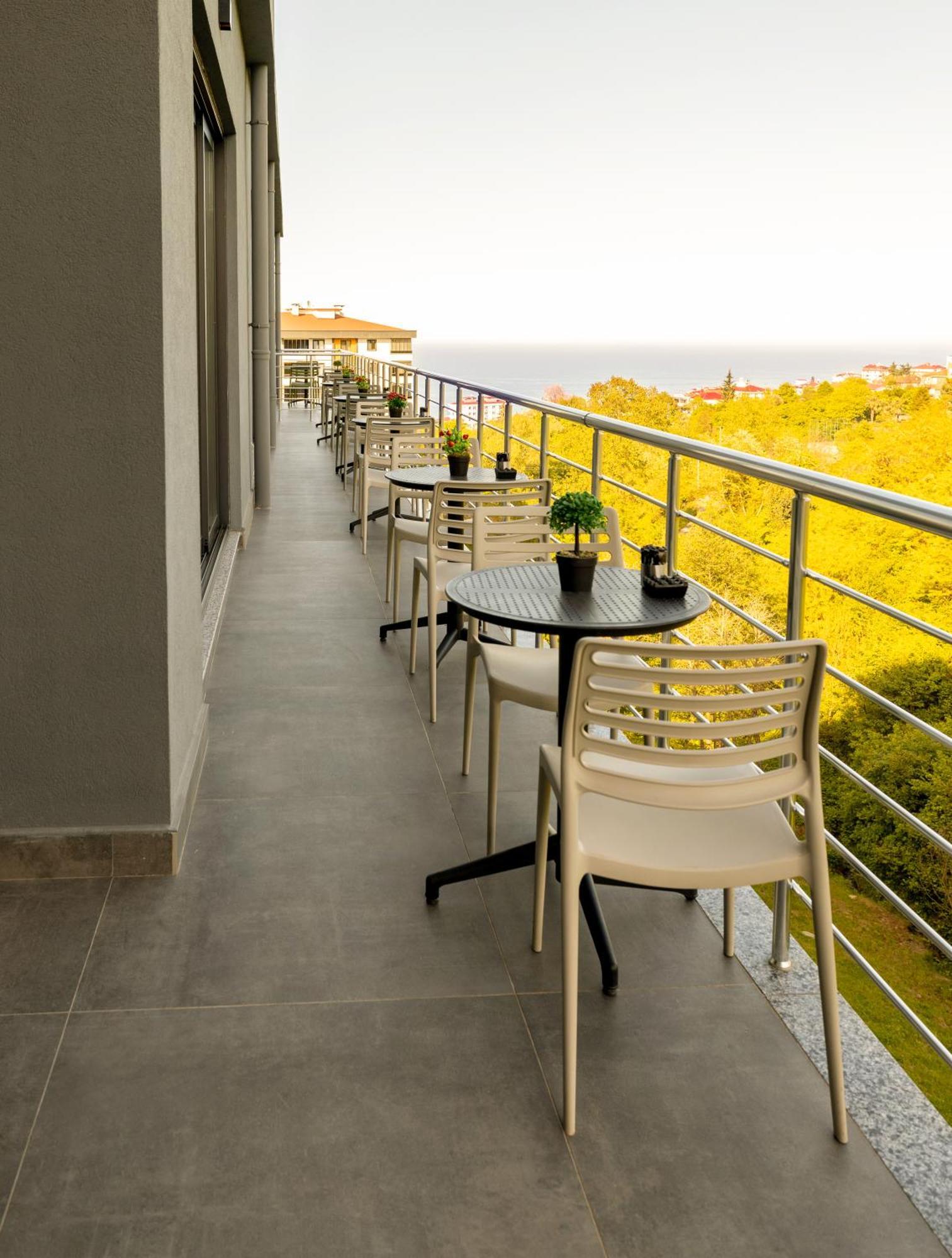First Joy Hotel Trabzon Zewnętrze zdjęcie